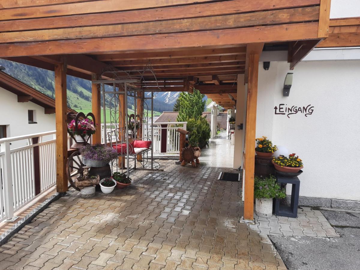 Hotel Pension Echo Lech am Arlberg Exteriör bild