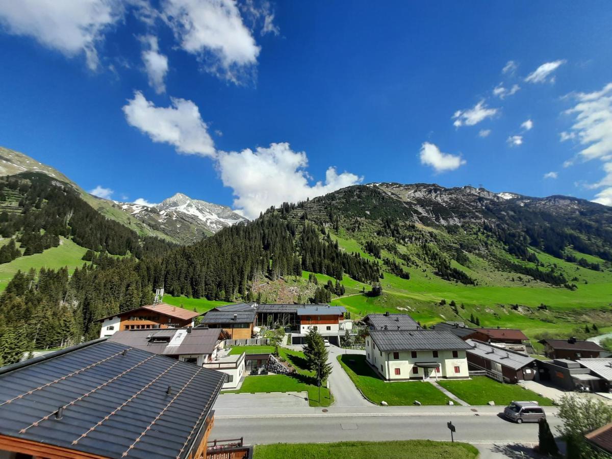 Hotel Pension Echo Lech am Arlberg Exteriör bild